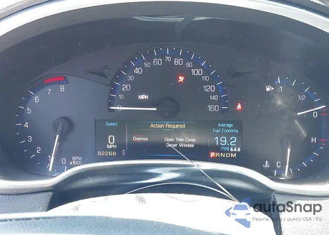 2014 Cadillac Srx Luxury Collection z USA, uszkodzony, nr VIN 3GYFNBE37ES687840